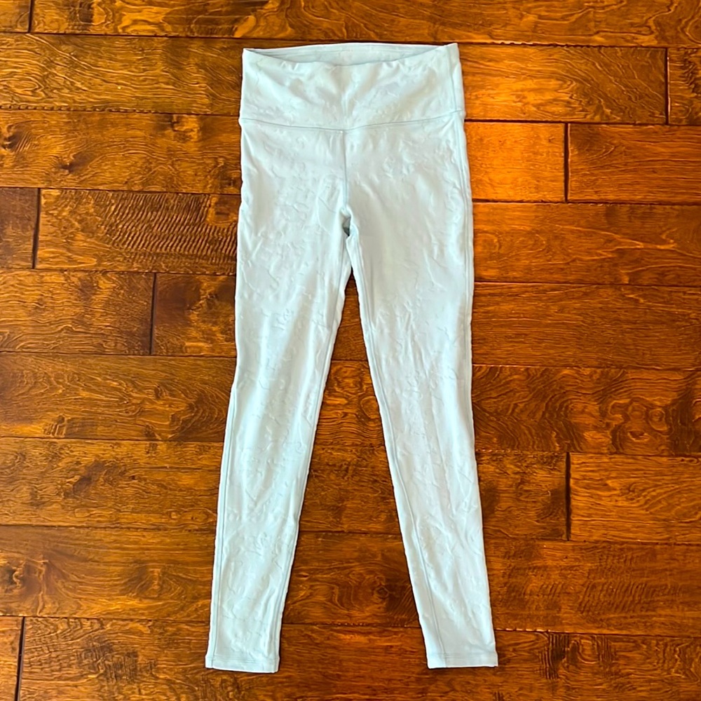 Mono B tactel leggings in Mint camo. Size Medium
